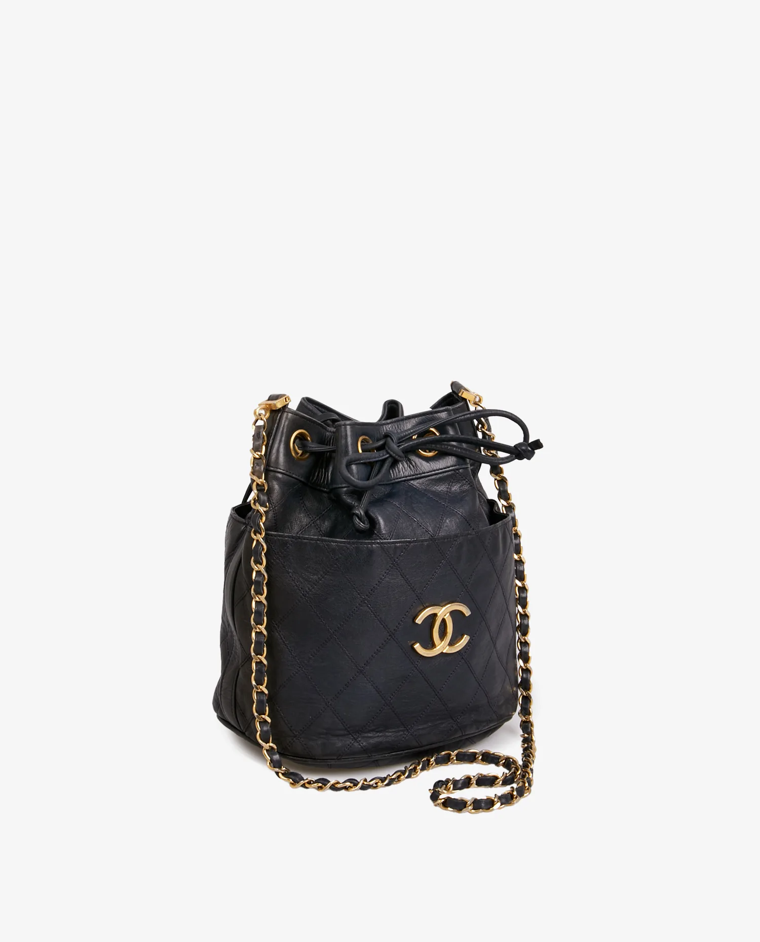 Vintage Chanel navy blue bucket bag - Photo 2