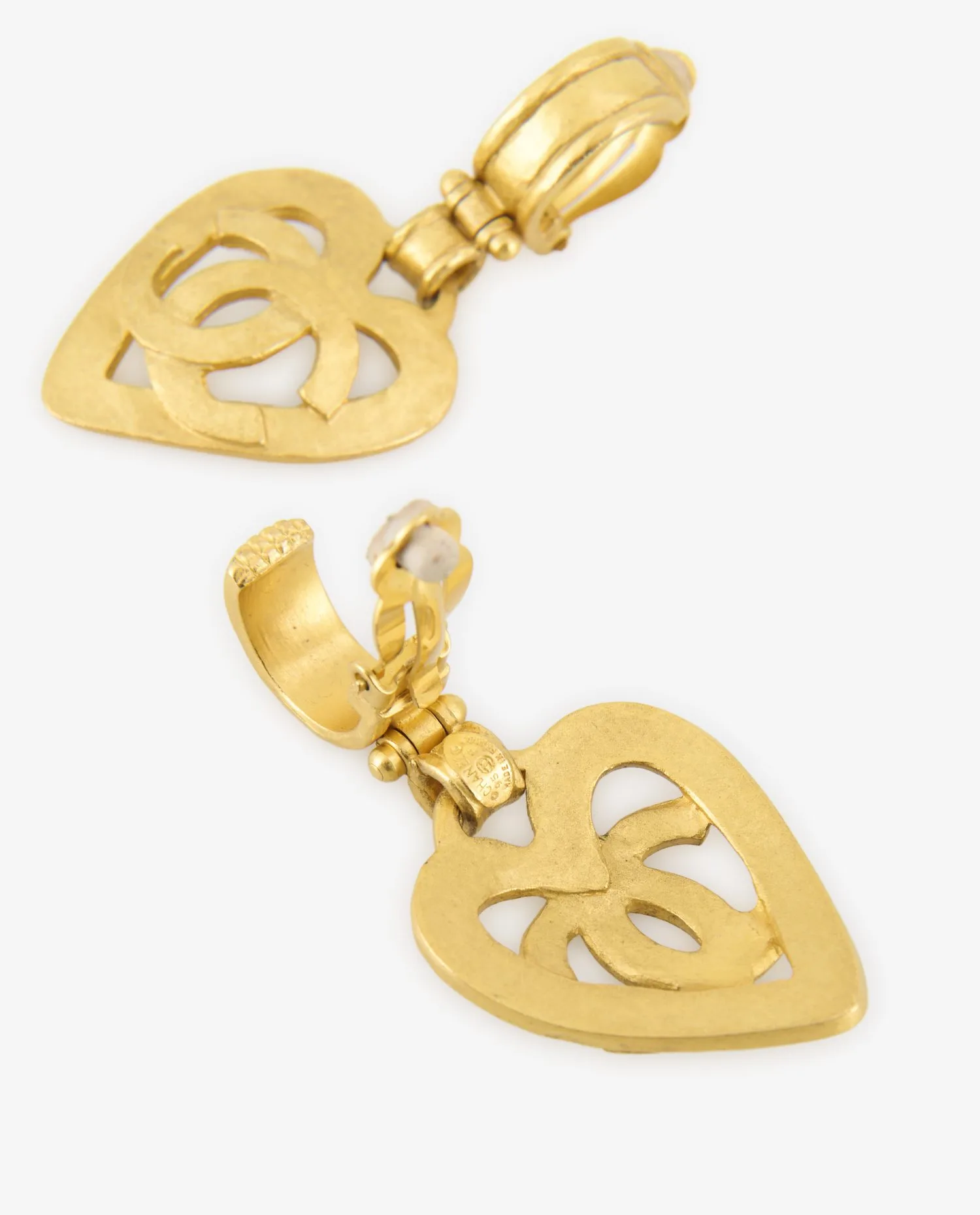 Chanel heart pendant clips - Image 3