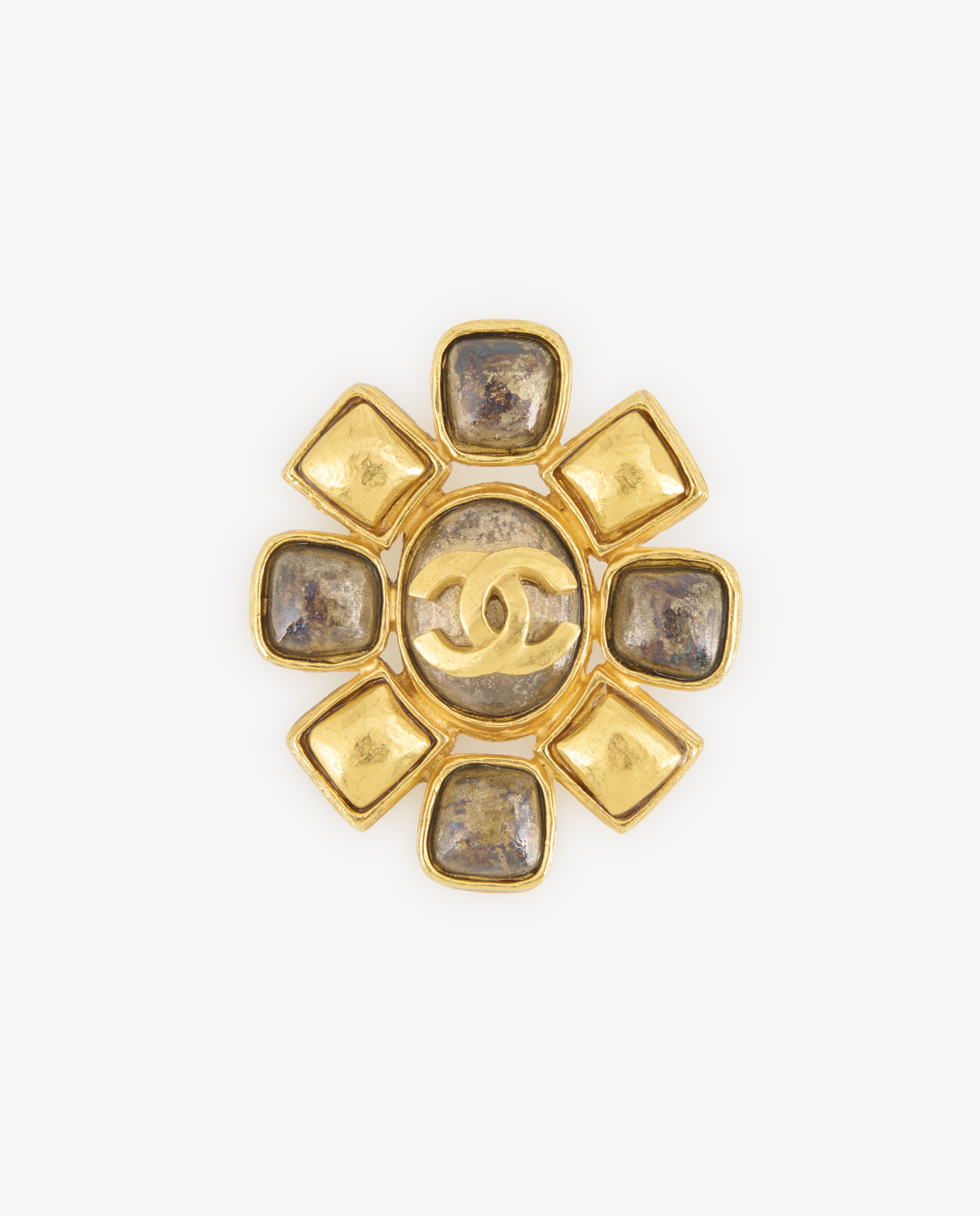 Broche ovale Chanel vintage