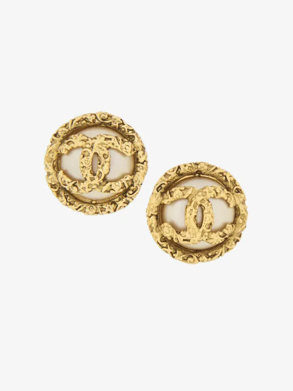 Clips ronds Chanel perles
